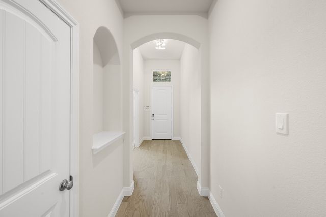 901 Meadow View Drive, Cleburne, TX 76033