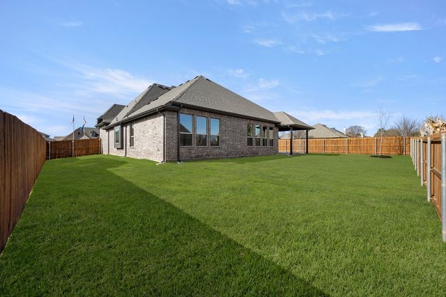 901 Meadow View Drive, Cleburne, TX 76033