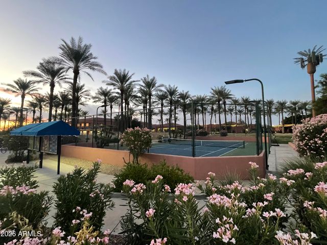 16204 W DESERT CANYON Drive, Surprise, AZ 85374