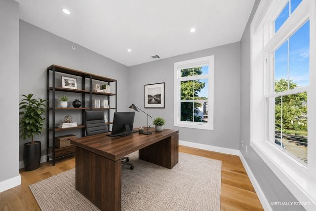49A Chestnut St 3, Wakefield, MA 01880