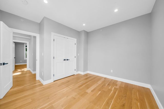 49A Chestnut St 3, Wakefield, MA 01880