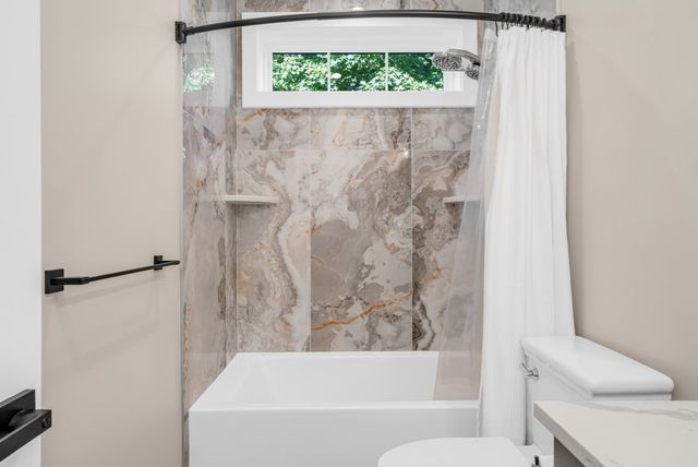 49A Chestnut St 3, Wakefield, MA 01880