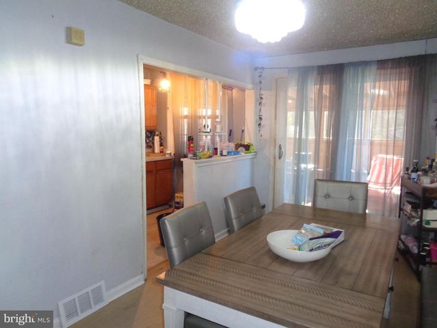 320 E CLAREMONT RD, Philadelphia, PA 19120