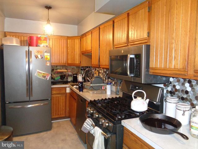 320 E CLAREMONT RD, Philadelphia, PA 19120