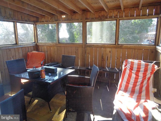 320 E CLAREMONT RD, Philadelphia, PA 19120