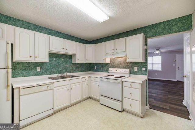 100 Woodstone Drive 10, Athens, GA 30605