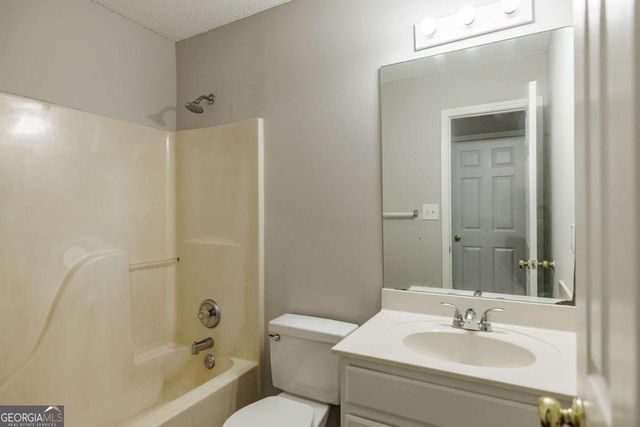 100 Woodstone Drive 10, Athens, GA 30605