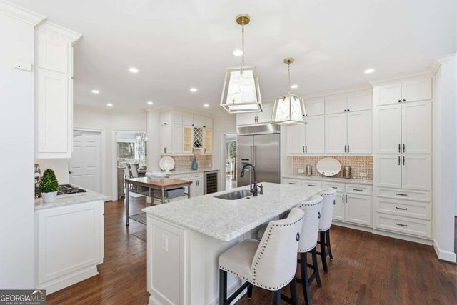 3154 Chipping Wood Court, Milton, GA 30004