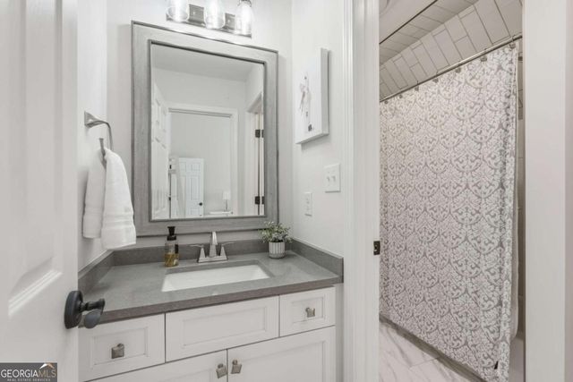 3154 Chipping Wood Court, Milton, GA 30004