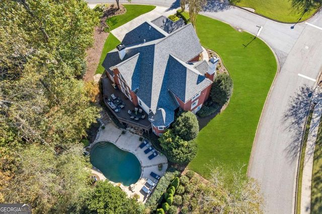 3154 Chipping Wood Court, Milton, GA 30004