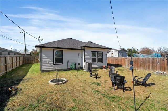 3018 Washington St, Corpus Christi, TX 78405