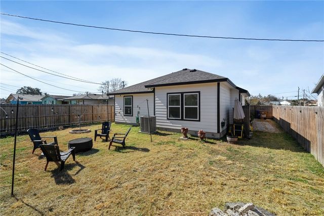 3018 Washington St, Corpus Christi, TX 78405