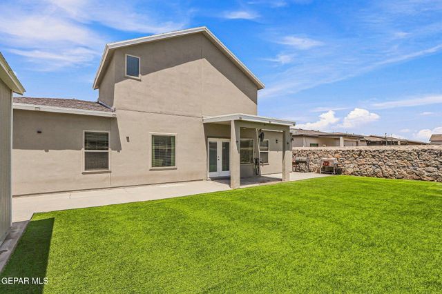 620 David Ortiz Street, Socorro, TX 79927