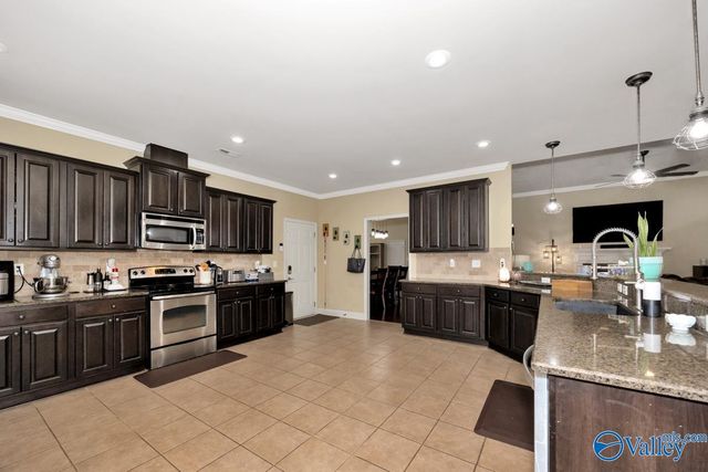 205 Maplebrook Drive, Madison, AL 35756