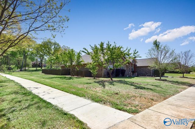 205 Maplebrook Drive, Madison, AL 35756