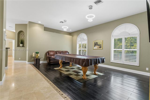 12343 NW 19th St, Plantation, FL 33323