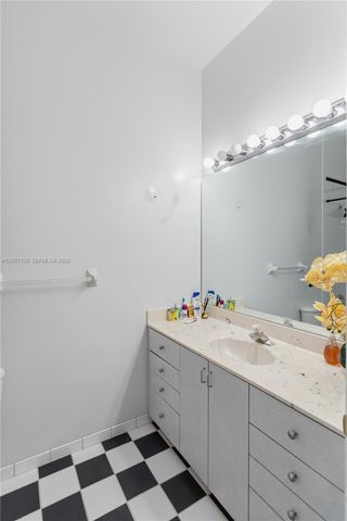 12343 NW 19th St, Plantation, FL 33323