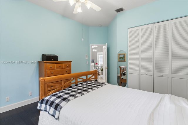 12343 NW 19th St, Plantation, FL 33323