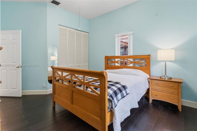 12343 NW 19th St, Plantation, FL 33323