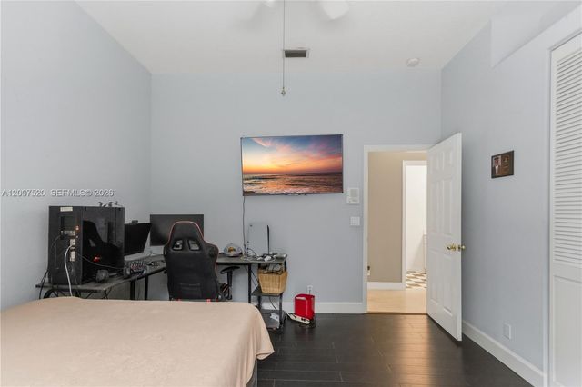 12343 NW 19th St, Plantation, FL 33323