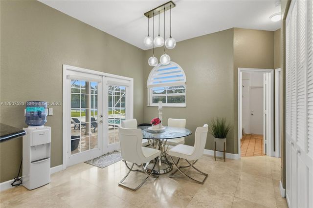 12343 NW 19th St, Plantation, FL 33323