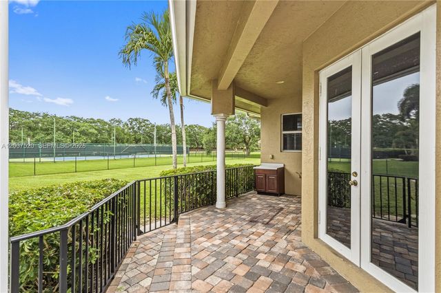 12343 NW 19th St, Plantation, FL 33323