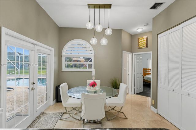 12343 NW 19th St, Plantation, FL 33323