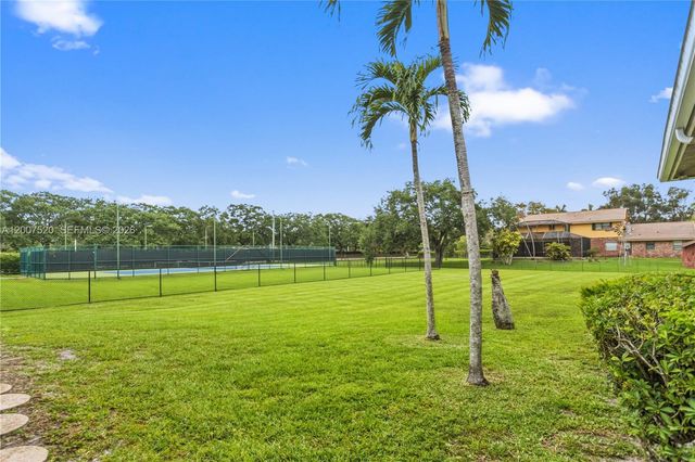 12343 NW 19th St, Plantation, FL 33323