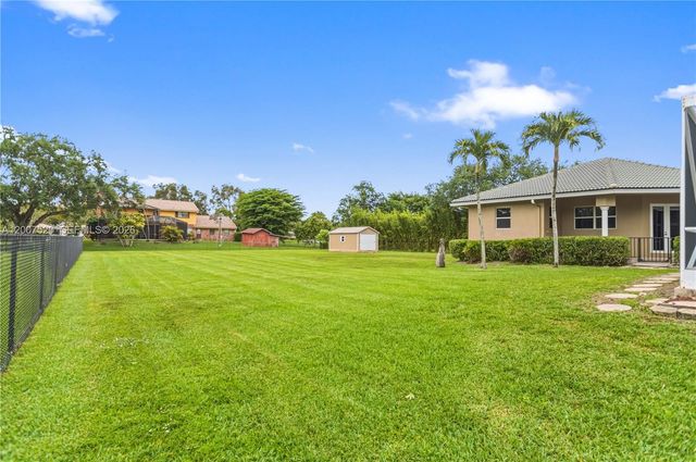 12343 NW 19th St, Plantation, FL 33323