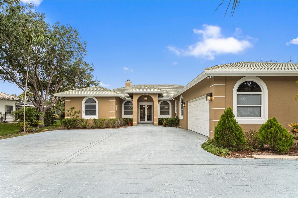 12343 NW 19th St, Plantation, FL 33323