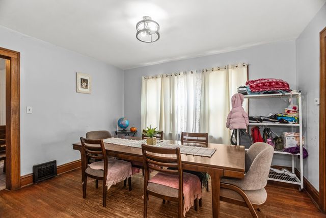 2514 Walnut Street, Blue Island, IL 60406