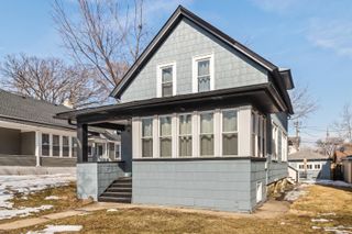 2514 Walnut Street, Blue Island, IL 60406