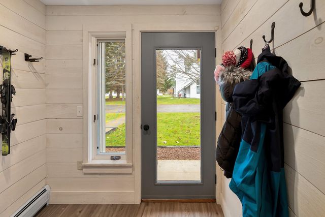 55 Village Green Dr Unit 3D, Stowe, VT 05672