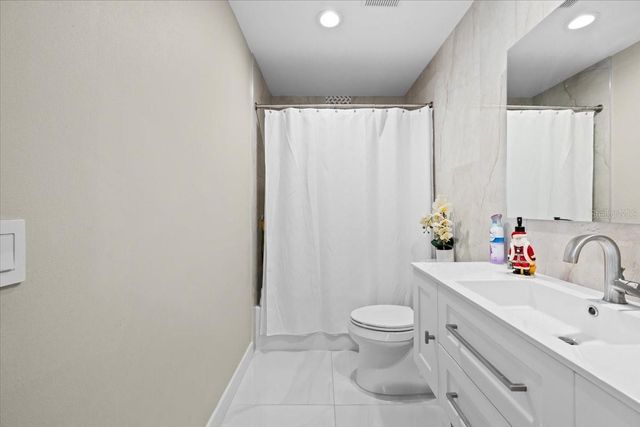 16506 LONGLEAT DRIVE, Lutz, FL 33549