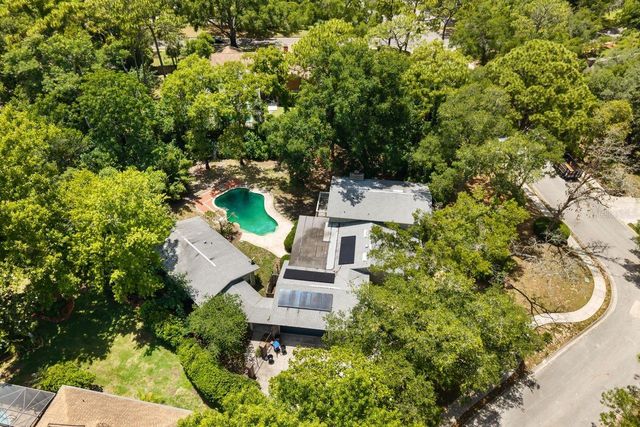 200 CROOKED OAK COURT, Longwood, FL 32779