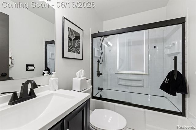 893 Ford Boulevard, Lincoln Park, MI 48146