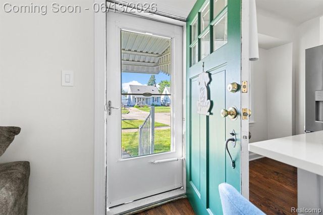 893 Ford Boulevard, Lincoln Park, MI 48146