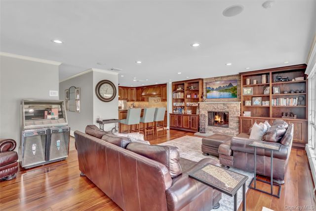 3014 Davis Place, Oceanside, NY 11572