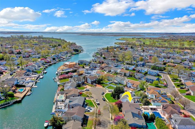 3014 Davis Place, Oceanside, NY 11572