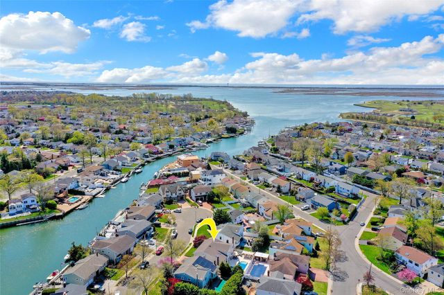 3014 Davis Place, Oceanside, NY 11572