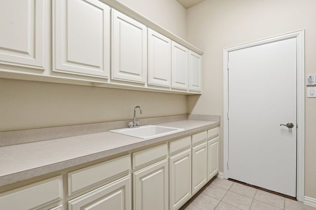 559 Reed Drive, Fate, TX 75087