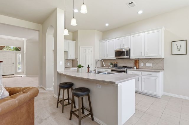 559 Reed Drive, Fate, TX 75087