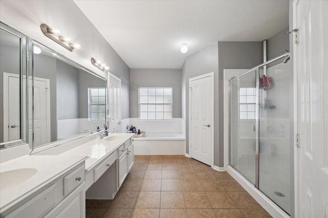 394 Hyland Lane, League City, TX 77573