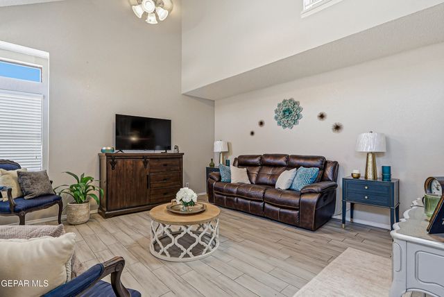1468 GENE TORRES Drive, El Paso, TX 79936