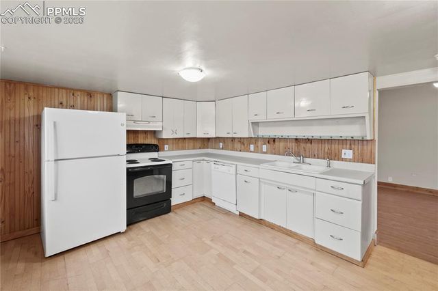 2632 Pear Street, Canon City, CO 81212