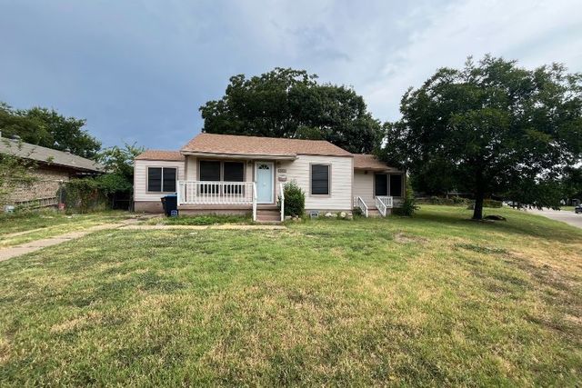 4340 Alamo Avenue, Fort Worth, TX 76107