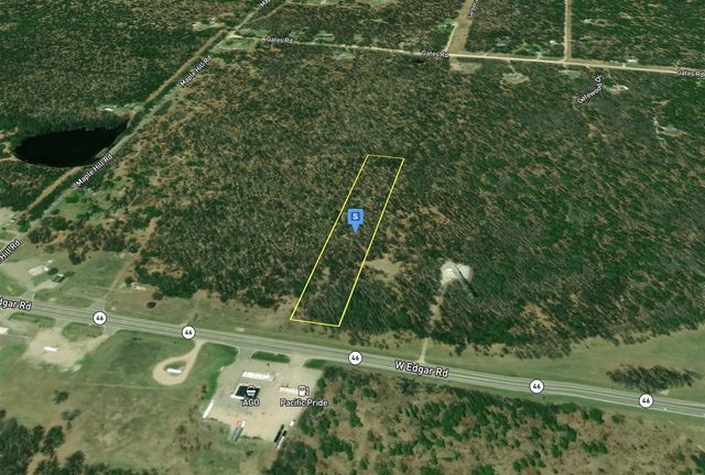 20201 W W Edgar Road, Howard City, MI 49329