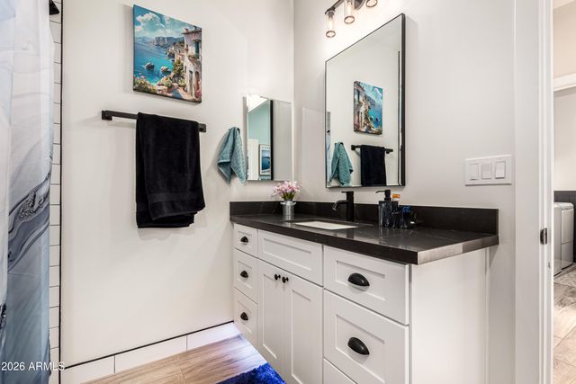 990 N Muleshoe Road, Apache Junction, AZ 85119