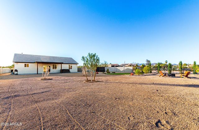 990 N Muleshoe Road, Apache Junction, AZ 85119