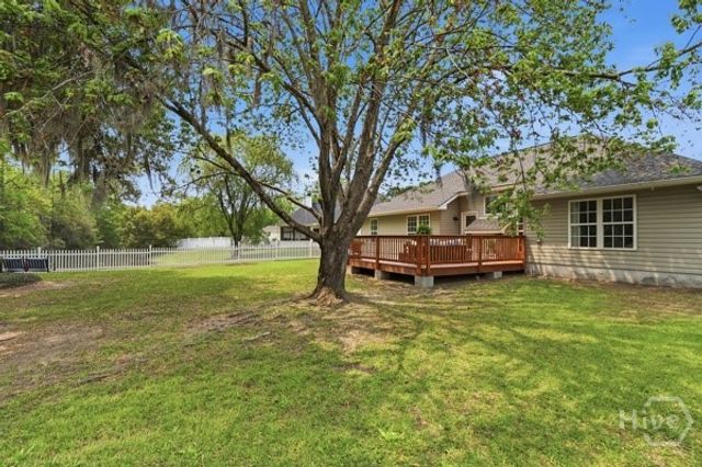 372 Belle Grove Circle, Richmond Hill, GA 31324